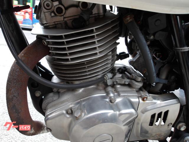 スズキ ＳＴ２５０　Ｅタイプ　２００９年モデル　インジェクション　空冷単気筒エンジン 写真52