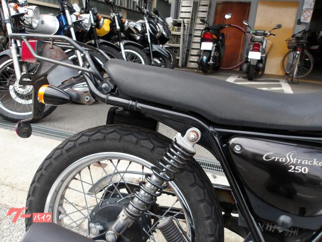 スズキ グラストラッカー　２０１０年モデル　インジェクション　空冷単気筒エンジン 写真17