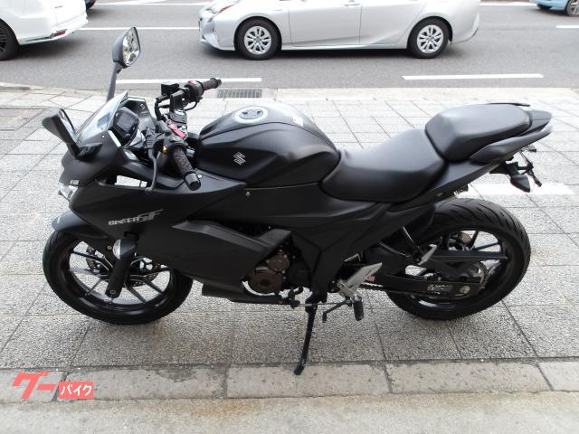 スズキ ＧＩＸＸＥＲ　ＳＦ　２５０　２０２０年モデル　並行輸入車　ＡＢＳ　ヨシムラマフラー　油冷単気筒エンジン 写真3