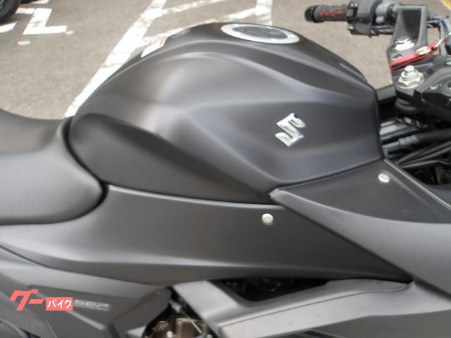 スズキ ＧＩＸＸＥＲ　ＳＦ　２５０　２０２０年モデル　並行輸入車　ＡＢＳ　ヨシムラマフラー　油冷単気筒エンジン 写真7