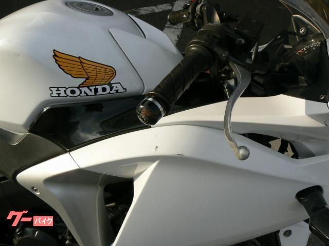 ホンダ ＣＢＲ１２５Ｒ　２０１３年モデル　インジェクション　水冷単気筒エンジン搭載 写真5