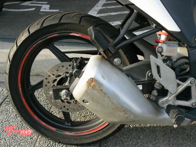 ホンダ ＣＢＲ１２５Ｒ　２０１３年モデル　インジェクション　水冷単気筒エンジン搭載 写真12