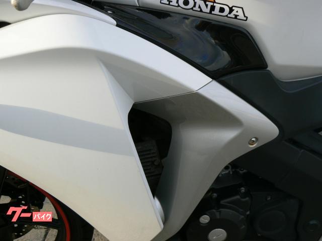 ホンダ ＣＢＲ１２５Ｒ　２０１３年モデル　インジェクション　水冷単気筒エンジン搭載 写真20