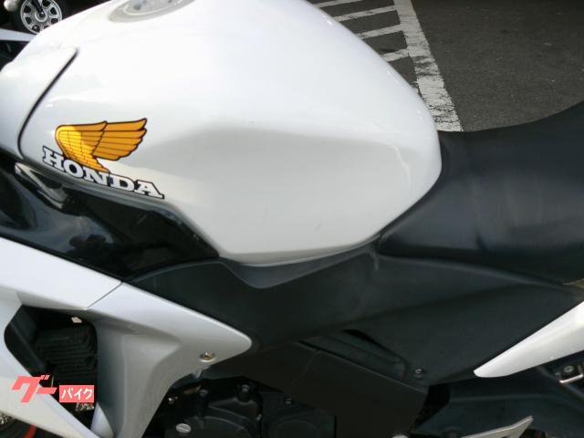 ホンダ ＣＢＲ１２５Ｒ　２０１３年モデル　インジェクション　水冷単気筒エンジン搭載 写真21