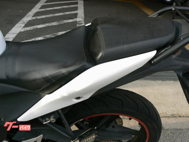 ホンダ ＣＢＲ１２５Ｒ　２０１３年モデル　インジェクション　水冷単気筒エンジン搭載 写真23