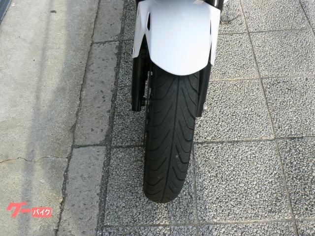 ホンダ ＣＢＲ１２５Ｒ　２０１３年モデル　インジェクション　水冷単気筒エンジン搭載 写真28