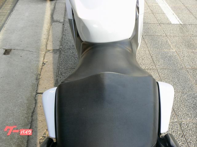 ホンダ ＣＢＲ１２５Ｒ　２０１３年モデル　インジェクション　水冷単気筒エンジン搭載 写真36