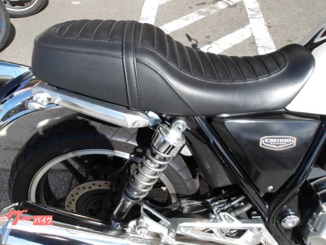 ホンダ ＣＢ１１００ＡＢＳ　２０１０年モデル　インジェクション　空冷４気筒エンジンＤＯＨＣ 写真9