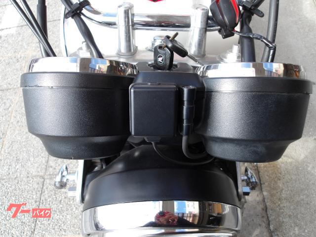 ホンダ ＣＢ１１００ＡＢＳ　２０１０年モデル　インジェクション　空冷４気筒エンジンＤＯＨＣ 写真29