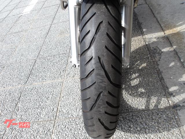 ホンダ ＣＢ１１００ＡＢＳ　２０１０年モデル　インジェクション　空冷４気筒エンジンＤＯＨＣ 写真34