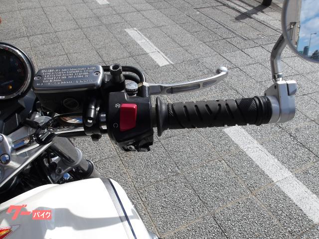 ホンダ ＣＢ１１００ＡＢＳ　２０１０年モデル　インジェクション　空冷４気筒エンジンＤＯＨＣ 写真59