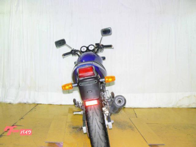 ホンダ ＶＴＲ２５０　２００３年モデル　キャブレター　水冷２気筒エンジン 写真7