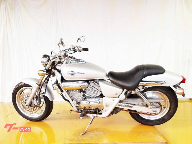 ホンダ Ｖ−ＴＷＩＮ　ＭＡＧＮＡ　１９９４年モデル　キャブレター　水冷２気筒エンジン 写真5