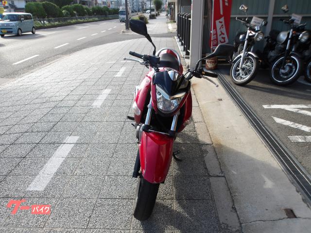 スズキ ＧＳＲ２５０　２０１２年モデル　インジェクション　水冷２気筒エンジン 写真2