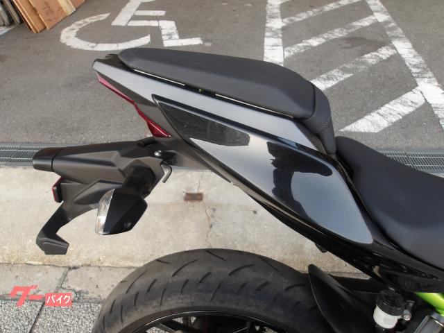 カワサキ Ｚ４００　２０２３年モデル　ＡＢＳ　ＥＴＣ　インジェクション　水冷２気筒エンジン搭載 写真9