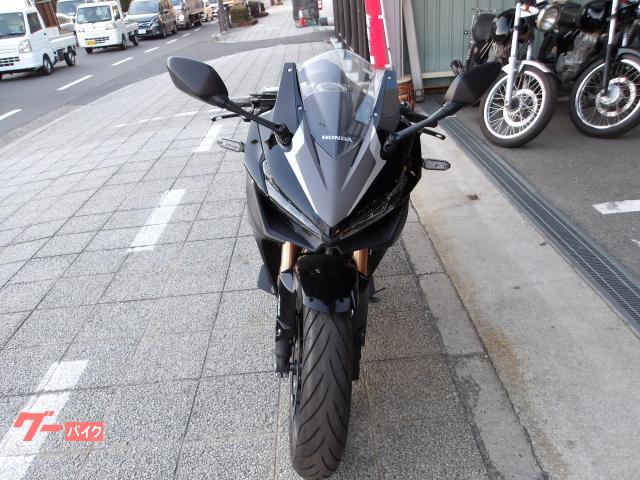 ホンダ ＣＢＲ４００Ｒ　２０２２年モデル　ＡＢＳ　インジェクション　水冷２気筒エンジン搭載 写真3