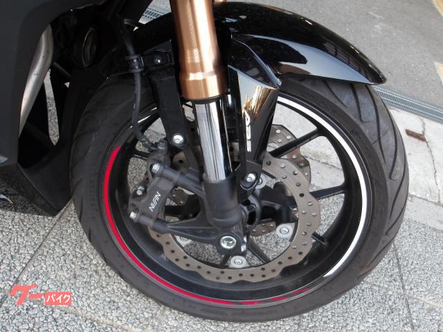 ホンダ ＣＢＲ４００Ｒ　２０２２年モデル　ＡＢＳ　インジェクション　水冷２気筒エンジン搭載 写真9