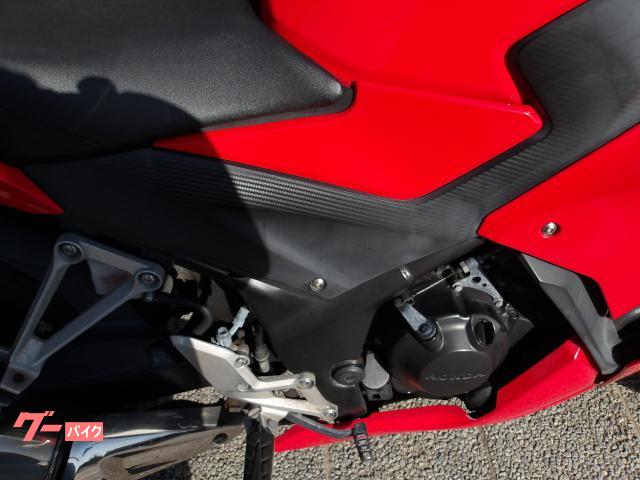 ホンダ ＣＢＲ２５０Ｒ　２０１５年モデル　インジェクション　水冷単気筒エンジン 写真10