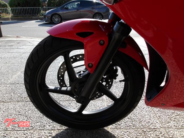 ホンダ ＣＢＲ２５０Ｒ　２０１５年モデル　インジェクション　水冷単気筒エンジン 写真33