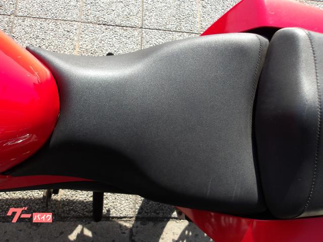 ホンダ ＣＢＲ２５０Ｒ　２０１５年モデル　インジェクション　水冷単気筒エンジン 写真50