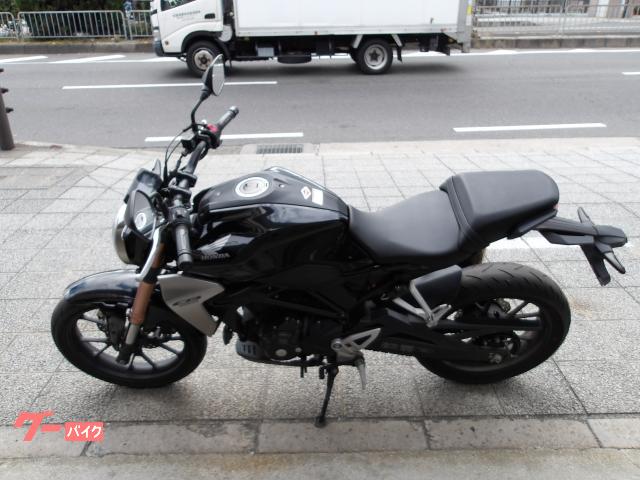 ホンダ ＣＢ２５０Ｒ　２０１９年モデル　ＡＢＳ　インジェクション　水冷単気筒エンジン 写真3