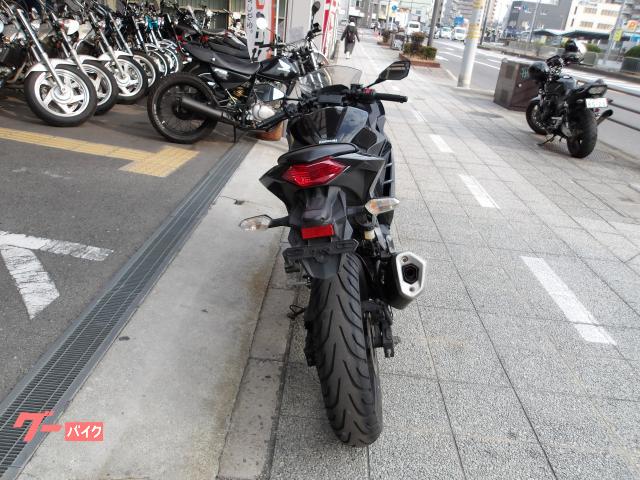 カワサキ Ｎｉｎｊａ　２５０　２０１３年モデル　ＥＴＣ　インジェクション　水冷２気筒エンジン搭載 写真4