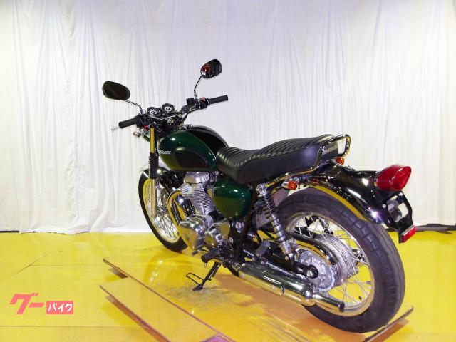 カワサキ Ｗ８００　２０１１年モデル　インジェクション　空冷２気筒エンジン搭載 写真6