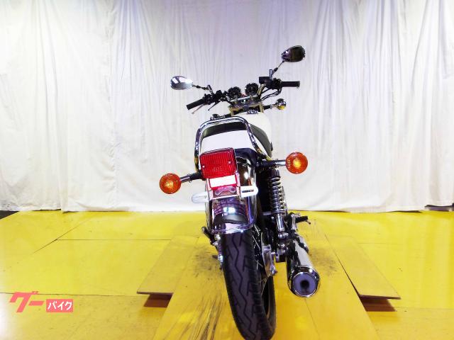ヤマハ ＳＲ４００　２０１６年モデル　インジェクション　空冷単気筒エンジン 写真7