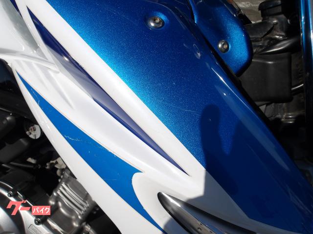 スズキ ＧＳＲ２５０　２０１２年モデル　インジェクション　水冷２気筒エンジン搭載 写真8