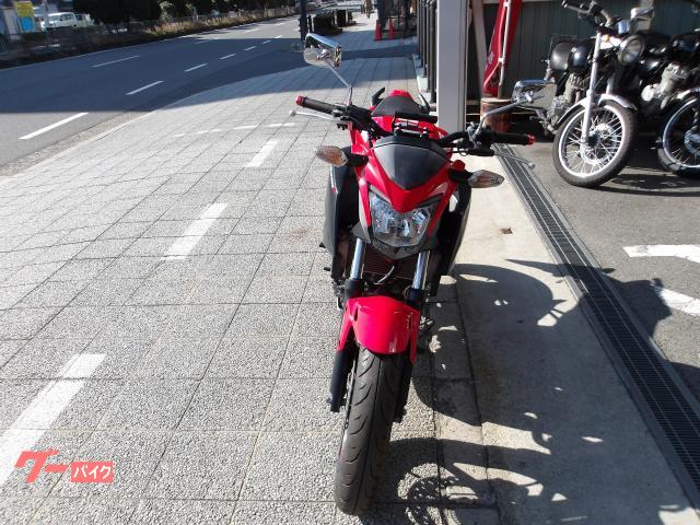ホンダ ＣＢ２５０Ｆ　無限サイレンサー　２０１５年モデル　ＡＢＳ　純正スペアキー　インジェクション　水冷単気筒エンジン 写真2