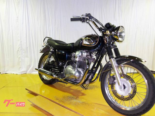 カワサキ Ｗ６５０　２００６年モデル　キャブレター　空冷２気筒エンジン搭載 写真2