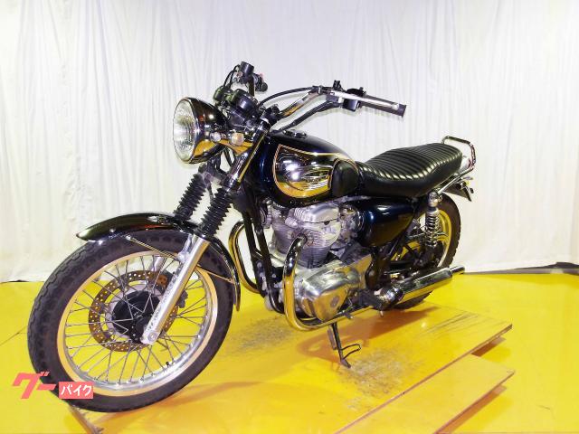 カワサキ Ｗ６５０　２００６年モデル　キャブレター　空冷２気筒エンジン搭載 写真4