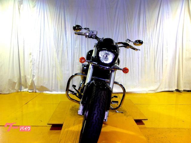 スズキ ブルバード４００　２００９年モデル　インジェクション　水冷２気筒エンジン搭載 写真3