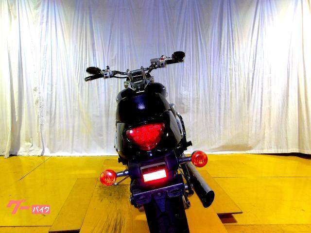 スズキ ブルバード４００　２００９年モデル　インジェクション　水冷２気筒エンジン搭載 写真7