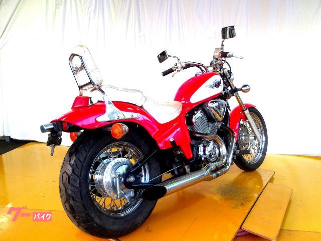 ホンダ スティード４００　１９９４年モデル　キャブレター　水冷２気筒エンジン搭載 写真8