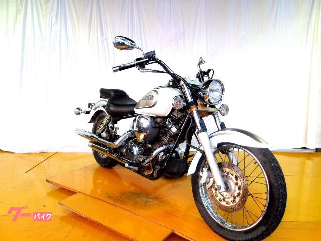 ヤマハ ドラッグスター２５０　２００７年モデル　キャブレター　空冷２気筒エンジン 写真2