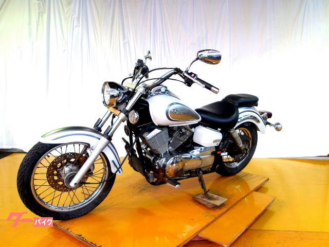 ヤマハ ドラッグスター２５０　２００７年モデル　キャブレター　空冷２気筒エンジン 写真4