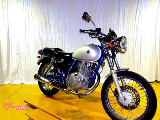 スズキ ＳＴ２５０　Ｅタイプ　２００４年モデル　キャブレター　空冷単気筒エンジン 写真2