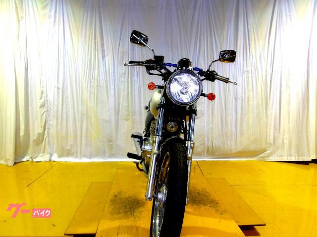 スズキ ＳＴ２５０　Ｅタイプ　２００４年モデル　キャブレター　空冷単気筒エンジン 写真3