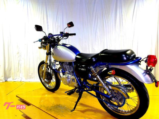 スズキ ＳＴ２５０　Ｅタイプ　２００４年モデル　キャブレター　空冷単気筒エンジン 写真6