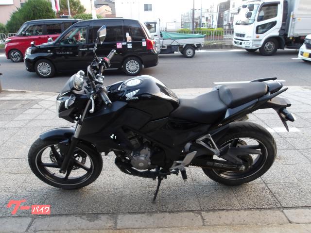 ホンダ ＣＢ２５０Ｆ　インジェクション　水冷単気筒エンジン 写真3