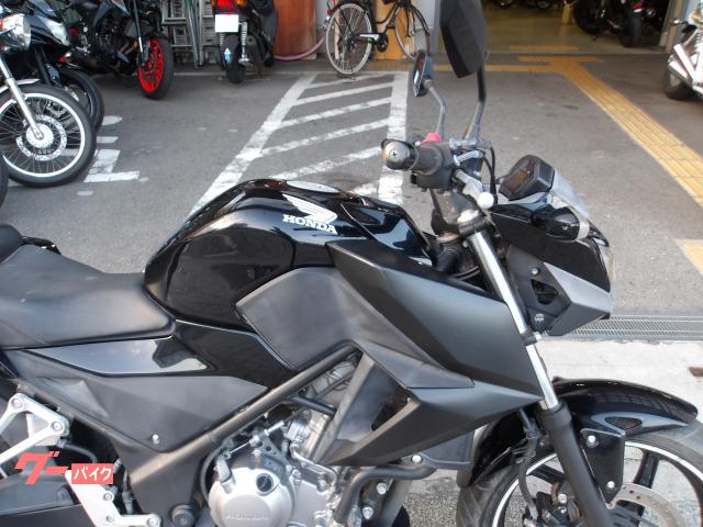 ホンダ ＣＢ２５０Ｆ　インジェクション　水冷単気筒エンジン 写真6