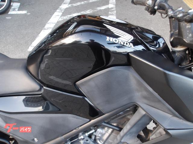 ホンダ ＣＢ２５０Ｆ　インジェクション　水冷単気筒エンジン 写真7