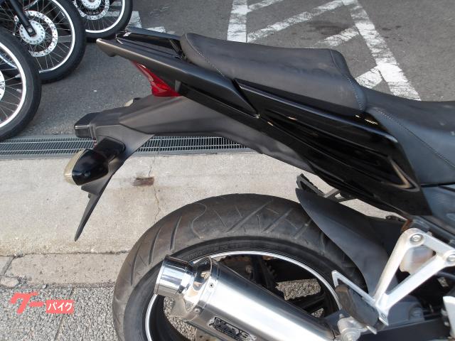ホンダ ＣＢ２５０Ｆ　インジェクション　水冷単気筒エンジン 写真10