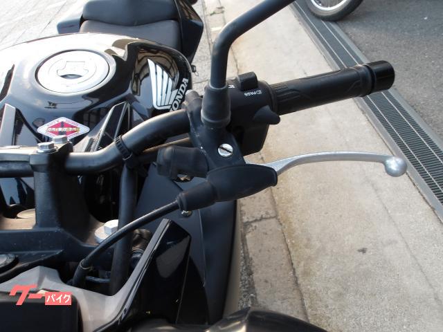 ホンダ ＣＢ２５０Ｆ　インジェクション　水冷単気筒エンジン 写真21