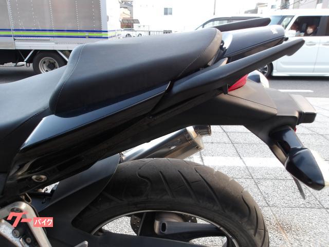 ホンダ ＣＢ２５０Ｆ　インジェクション　水冷単気筒エンジン 写真32