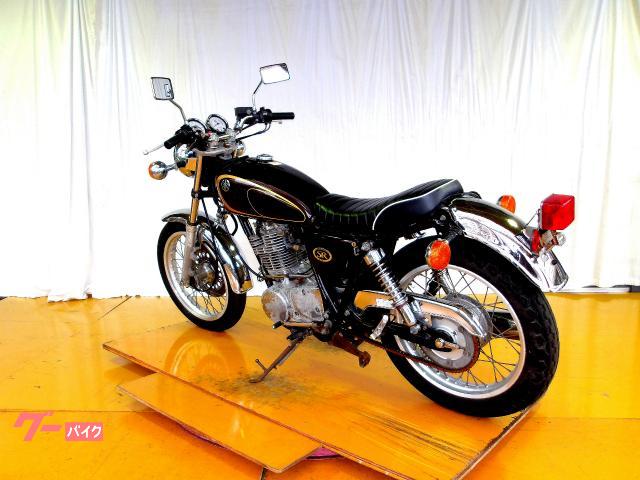 ヤマハ ＳＲ４００　２００６年モデル　キャブレター　空冷単気筒エンジン 写真6