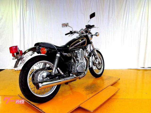 ヤマハ ＳＲ４００　２００６年モデル　キャブレター　空冷単気筒エンジン 写真8