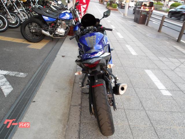 ヤマハ ＹＺＦ−Ｒ２５　２０２０年モデル　ＡＢＳ　インジェクション　水冷２気筒エンジン搭載 写真4