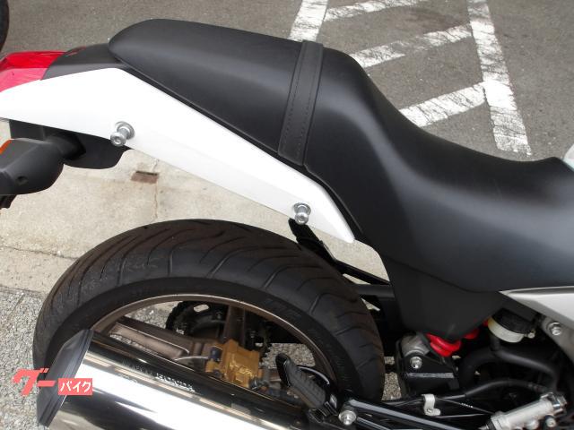 ホンダ ＶＴＲ２５０Ｆ　２０１５年モデル　インジェクション　水冷２気筒エンジン搭載 写真19